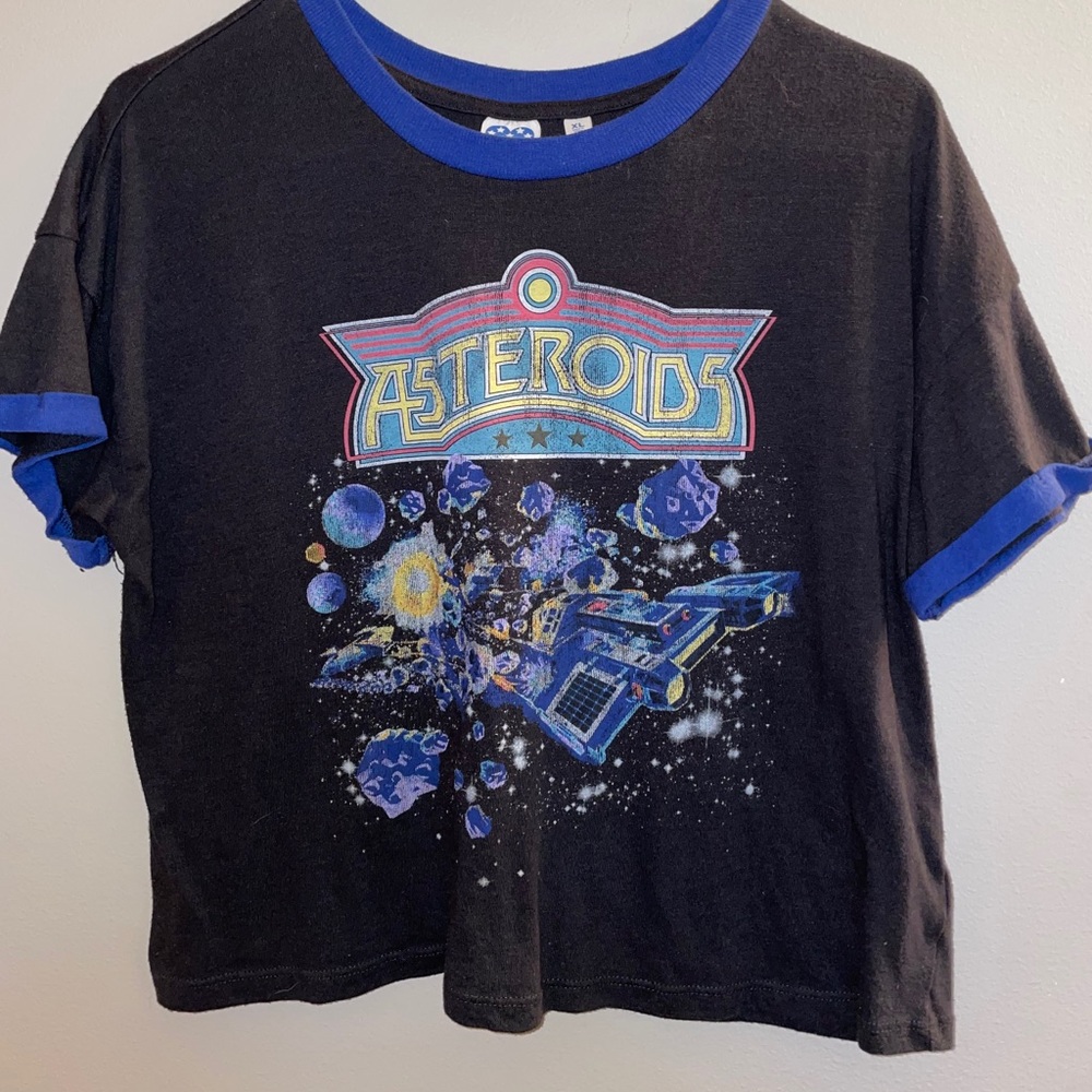 Graphic crop top